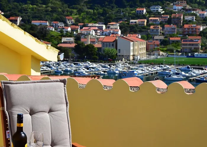 King Residence Old Town Rab - Adults Only